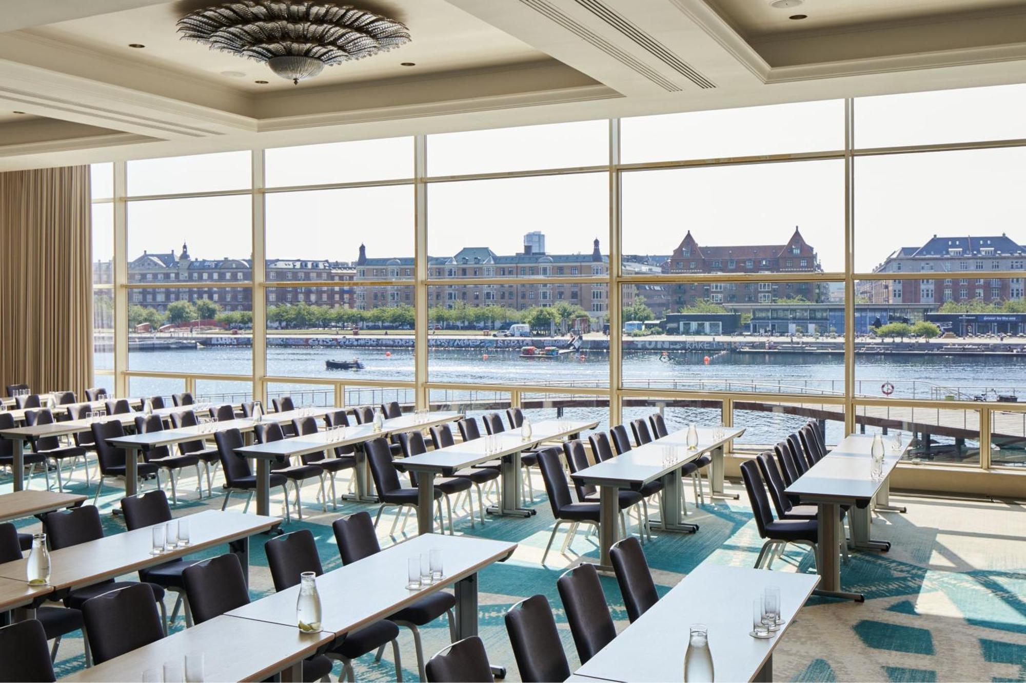 Marriott Отель 5*